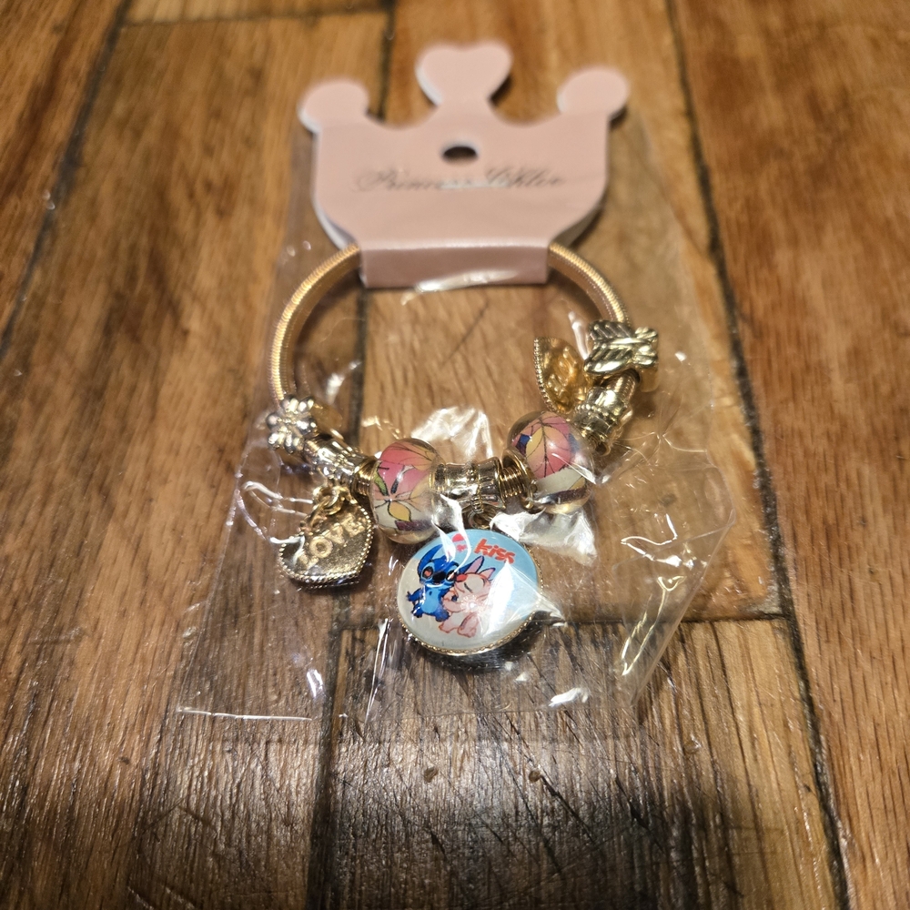 lilo and stitch Girls And Small Adult Goldtone Stretch Charm Bracelet Nwt